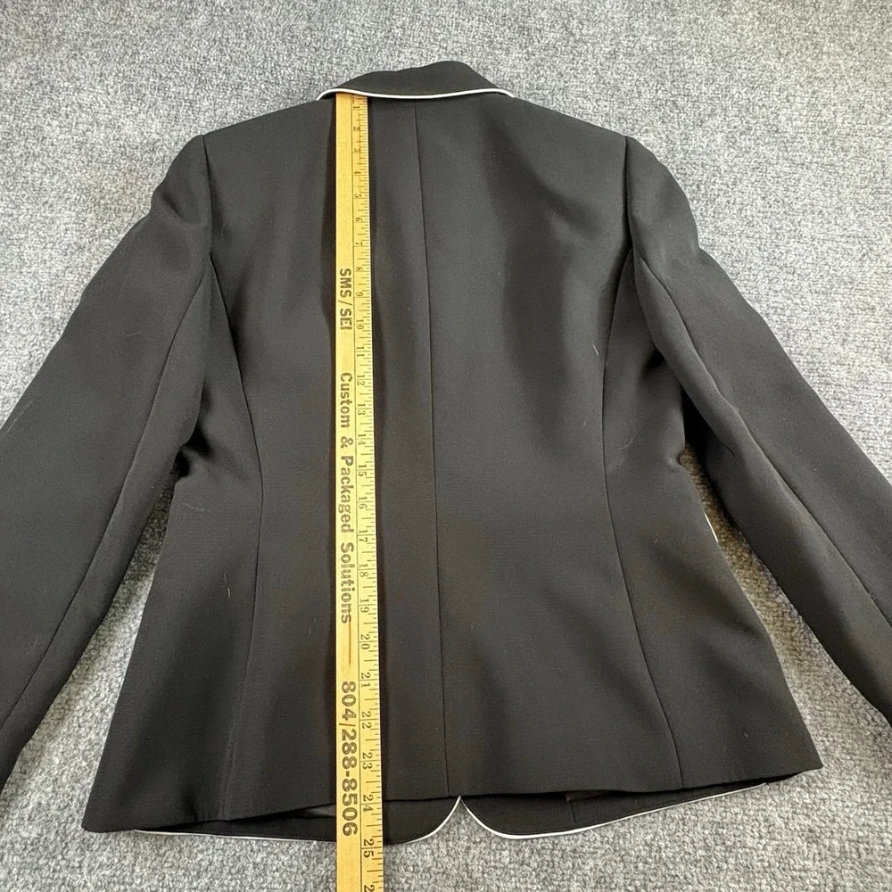 Tahari Arthur S Levine Womens 6P Black Blazer White Piping Preppy Career Office‎